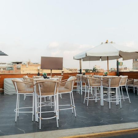 Tree Lounge Pyramids View Inn , Sphinx Giza Kafrat al Jabal ภายนอก รูปภาพ