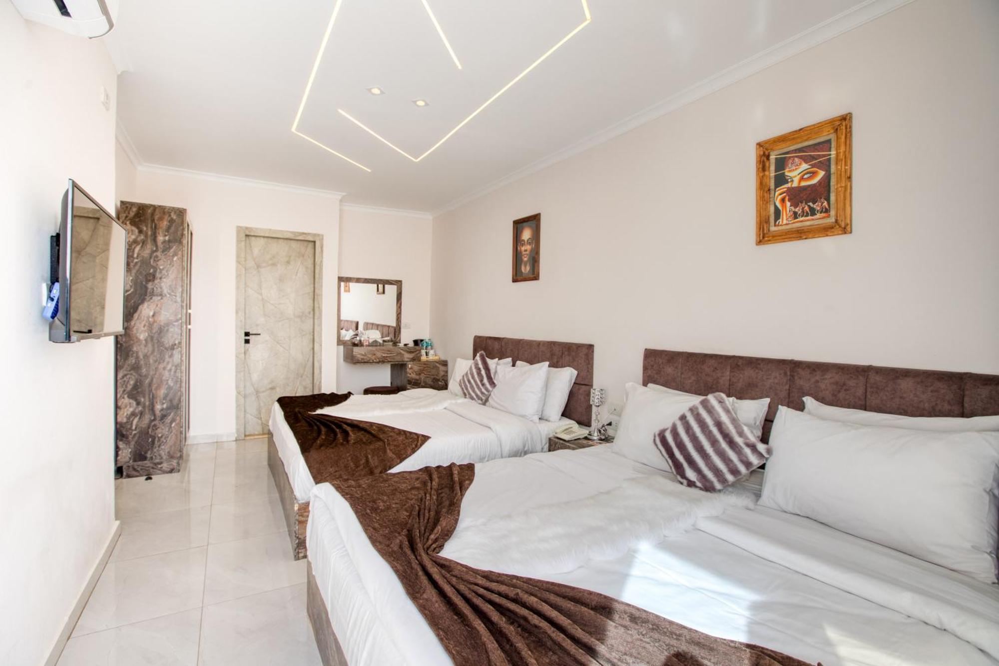 Tree Lounge Pyramids View Inn , Sphinx Giza Kafrat al Jabal ภายนอก รูปภาพ