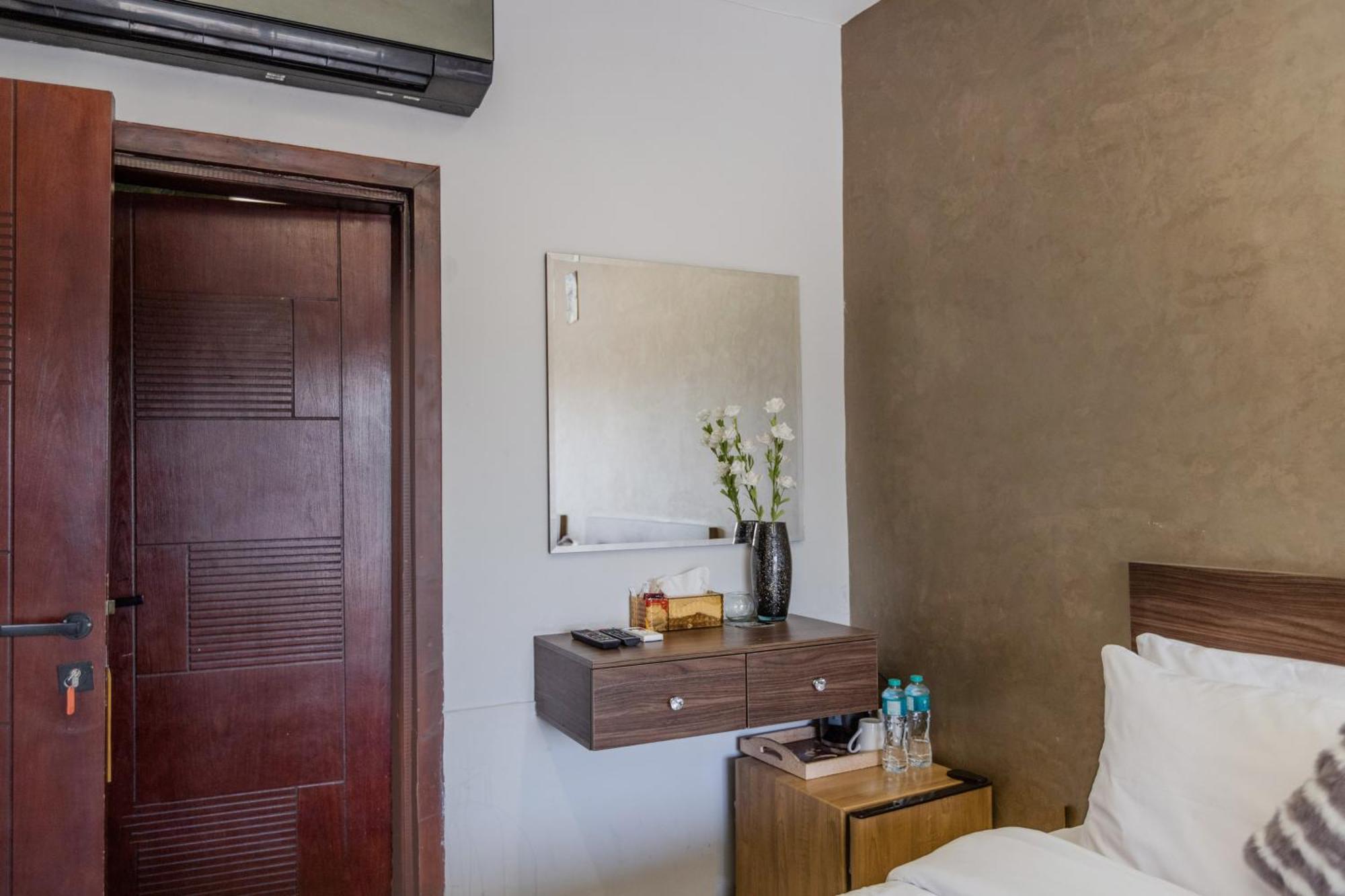 Tree Lounge Pyramids View Inn , Sphinx Giza Kafrat al Jabal ภายนอก รูปภาพ